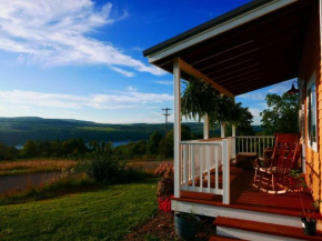 Vineyard Farmhouse with Hot Tub & Lake Views